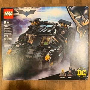 Lego The dark knight 76239 Batmobile Tumbler: Scarecrow Showdown 422 pcs New
